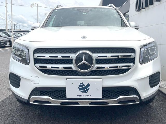 MERCEDES BENZ GLB