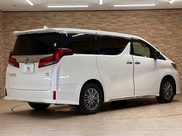 ALPHARD hybrid 4WD