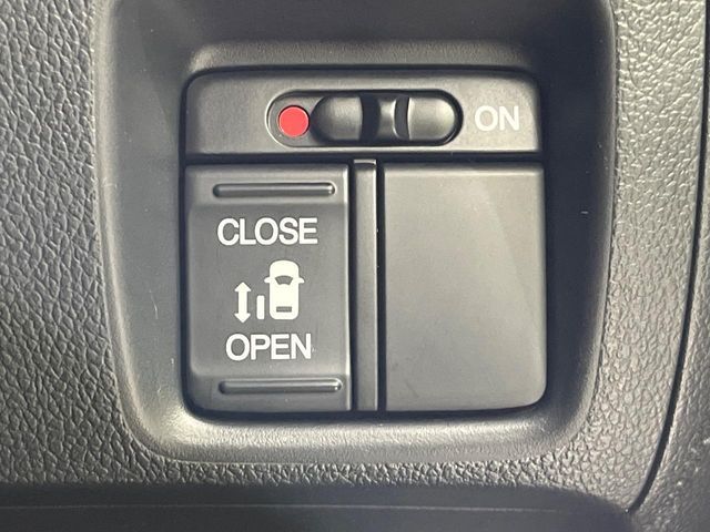 N BOX