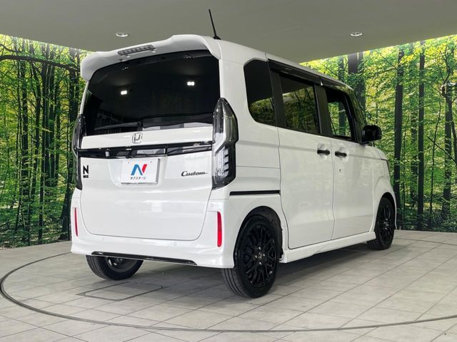 N BOX CUSTOM