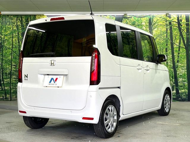 N BOX