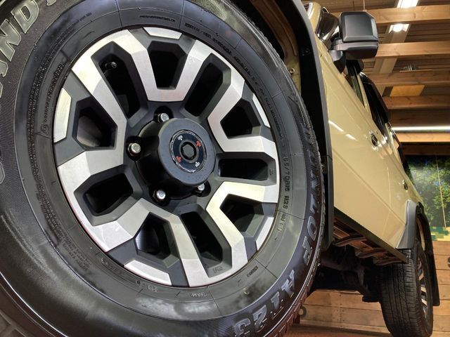 LANDCRUISER 70
