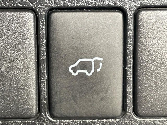 HARRIER 2WD