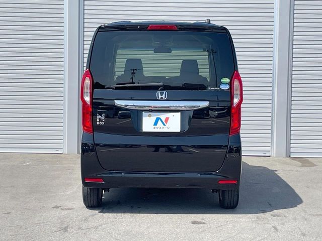 N BOX