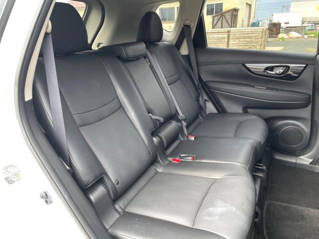 X-TRAIL 4WD
