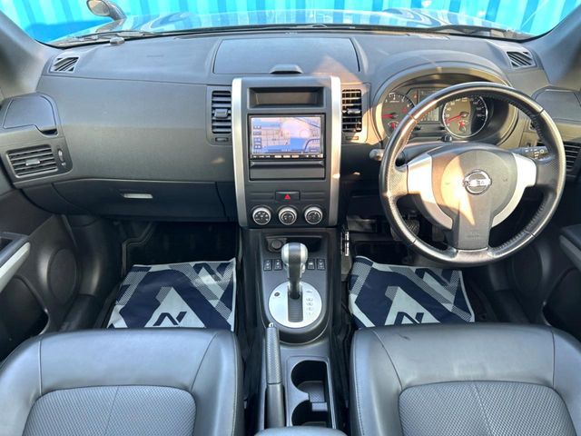 X-TRAIL 4WD