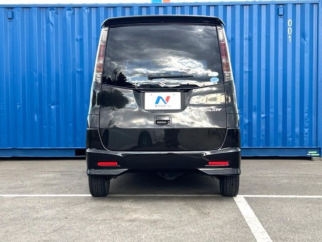 PALETTE 4WD