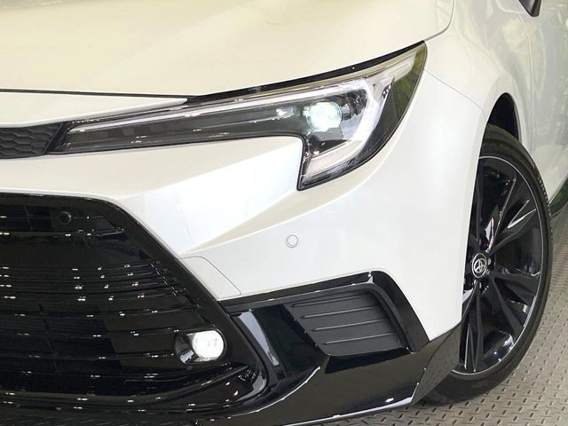 COROLLA TOURING HYBRID