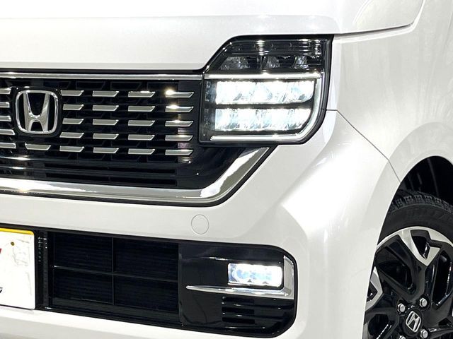 N-WGN CUSTOM 4WD