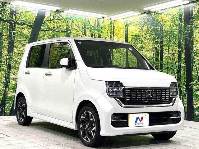 N-WGN CUSTOM 4WD