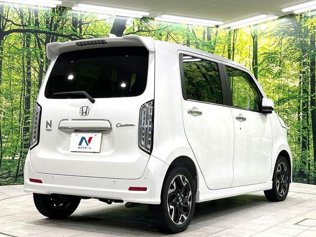 N-WGN CUSTOM 4WD