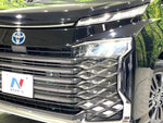 VOXY HYBRID 4WD