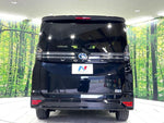 VOXY HYBRID 4WD