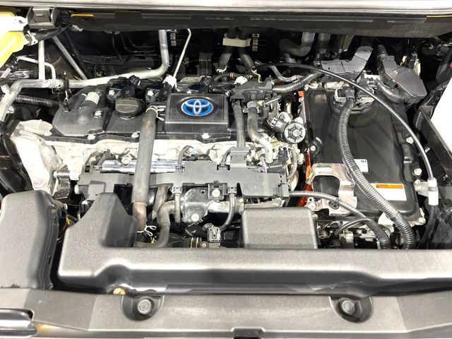 VOXY HYBRID 4WD