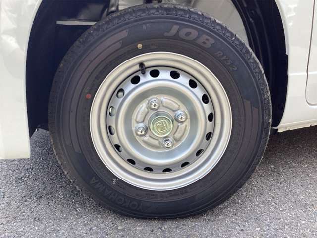 N-VAN