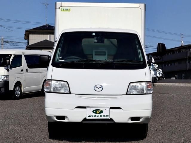 BONGO truck 2WD