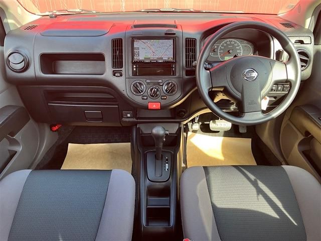 NV150 AD 2WD