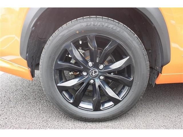 LEXUS NX300h