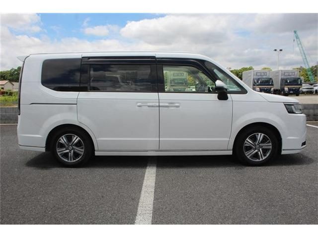 STEPWAGON e:HEV SPADA