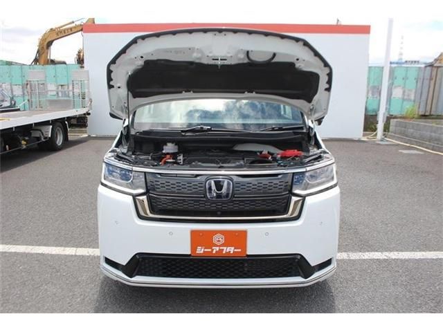 STEPWAGON e:HEV SPADA