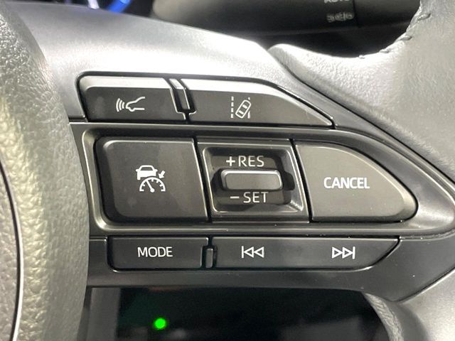 YARIS CROSS HYBRID