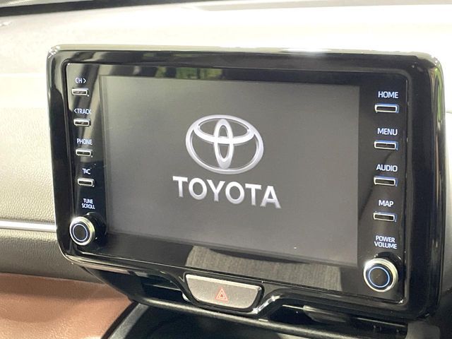 YARIS CROSS HYBRID
