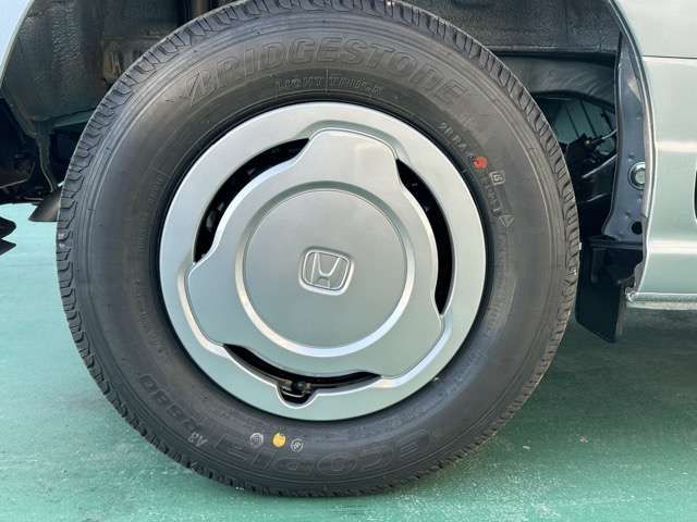 N-VAN