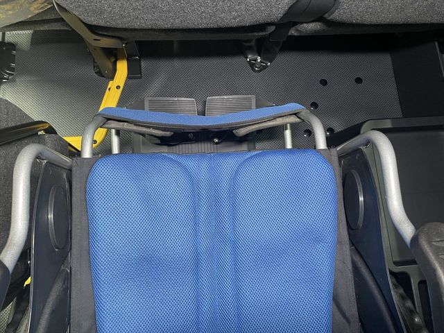 HIACE van 4WD