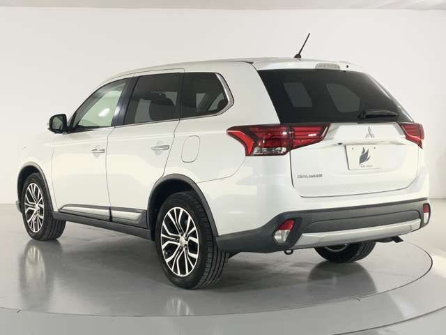 OUTLANDER 4WD