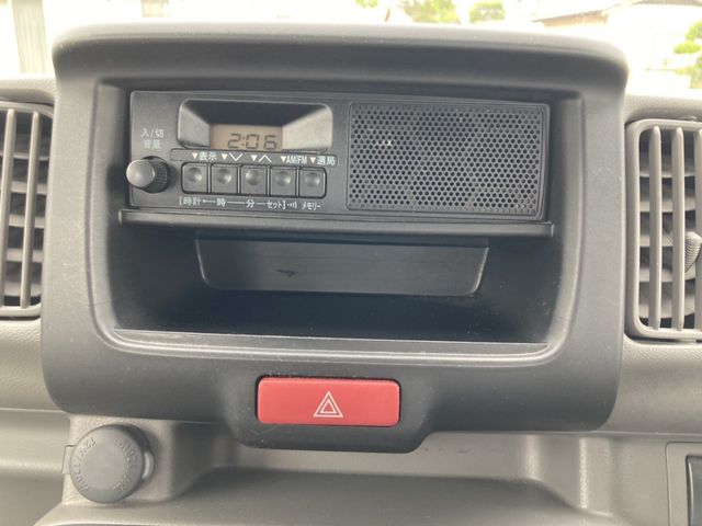 NV100 CLIPPER