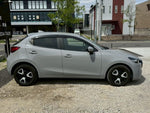 MAZDA2