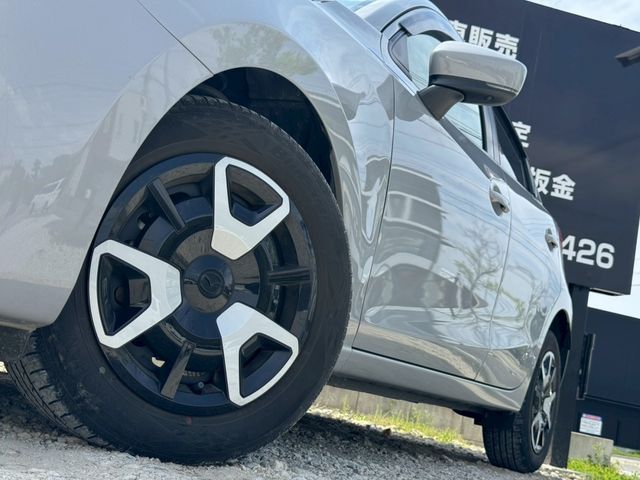 MAZDA2