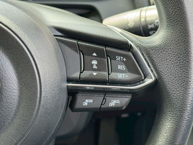 MAZDA2