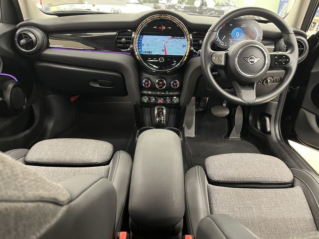 MINI COOPER 5DOOR