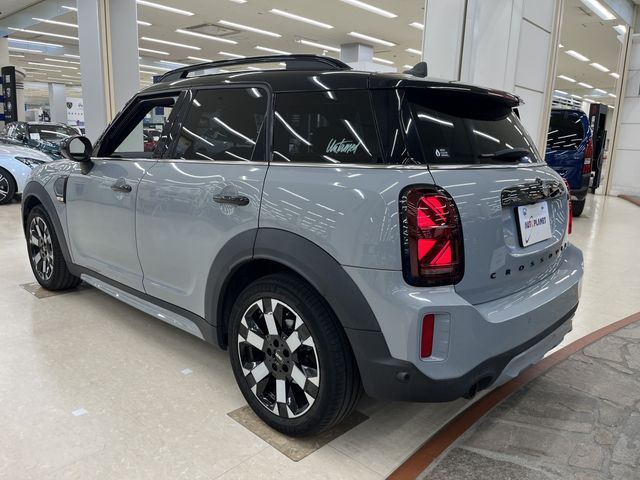 MINI COOPER D CROSSOVER