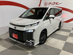 VOXY HYBRID 4WD