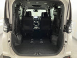 VOXY HYBRID 4WD