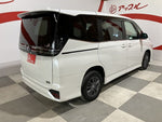 VOXY HYBRID 4WD