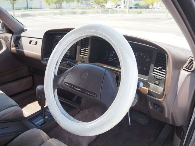 CROWN sedan