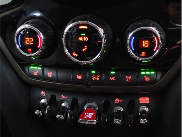 MINI COOPER D CROSSOVER