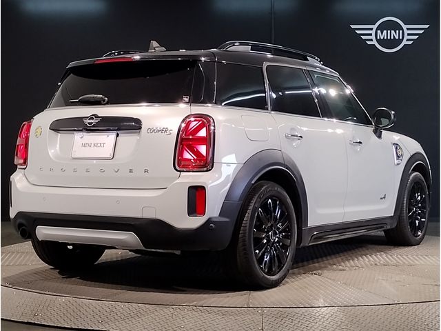 MINI COOPER S E CROSSOVER