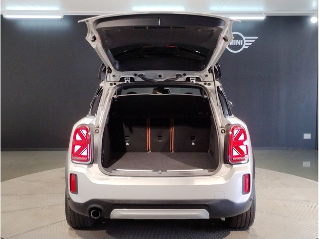 MINI COOPER S E CROSSOVER
