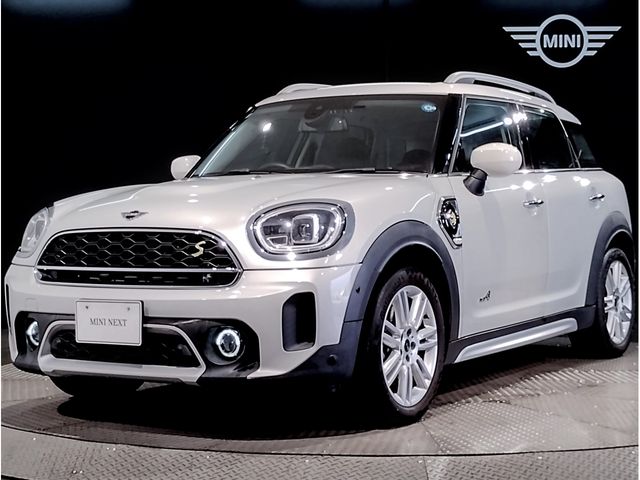 MINI COOPER S E CROSSOVER