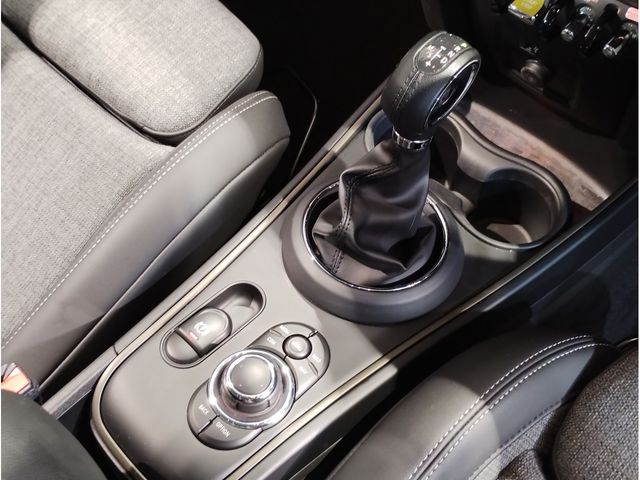 MINI COOPER S E CROSSOVER