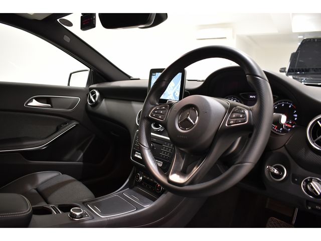 MERCEDES BENZ A class