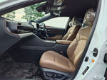 CROWN sedan hybrid