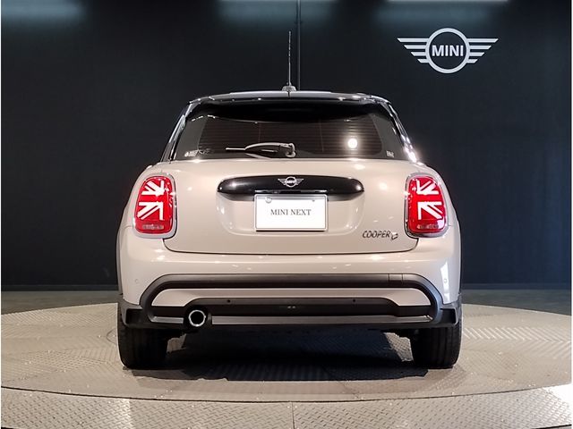 MINI COOPER D 5DOOR