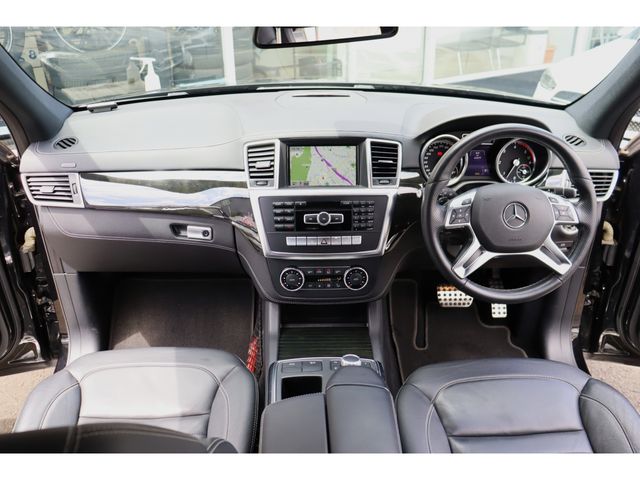 MERCEDES BENZ M class