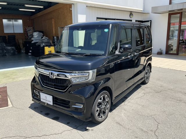 N BOX CUSTOM 4WD