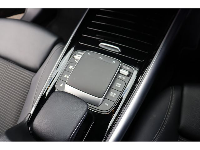 MERCEDES BENZ B class